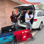 GSGH Volunteers loading van